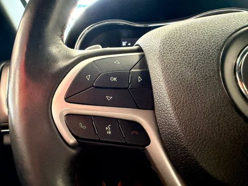 Used 2018 Jeep Grand Cherokee Trailhawk AWD/4WD image 44