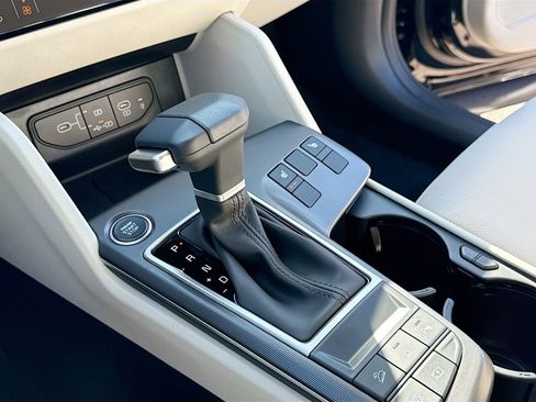 New 2026 Kia Sportage EX image 11