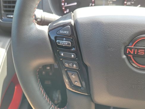 Used 2023 Nissan Frontier PRO-4X w/ Pro-4X Premium Package AWD/4WD image 25
