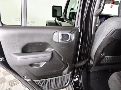 Used 2026 Jeep Gladiator Rubicon AWD/4WD image 46