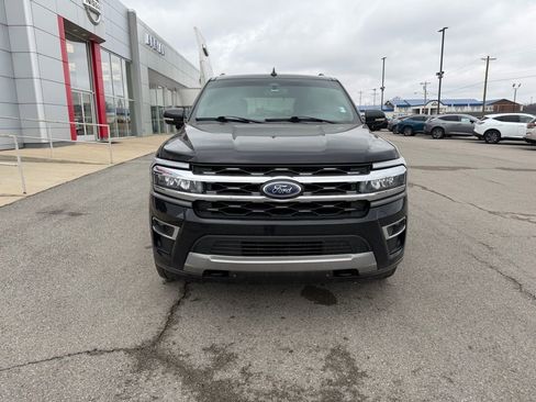 Used 2024 Ford Expedition Limited image 8