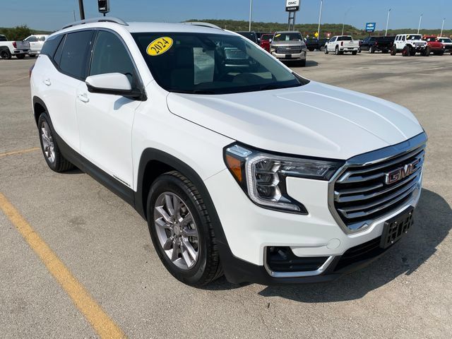 Used 2024 GMC Terrain SLT FWD image 8