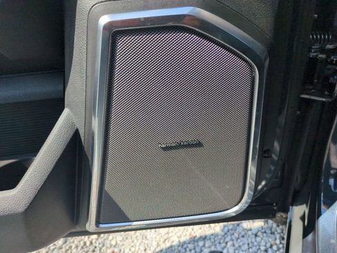 Used 2025 RAM 2500 Laramie AWD/4WD image 27