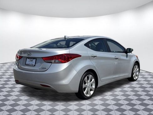 Used 2013 Hyundai Elantra Limited FWD image 7