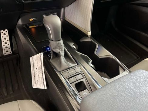 New 2026 Toyota Camry SE FWD image 25