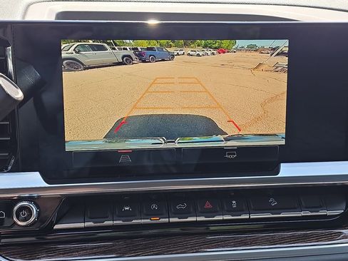 Used 2023 GMC Sierra 1500 Elevation AWD/4WD image 24