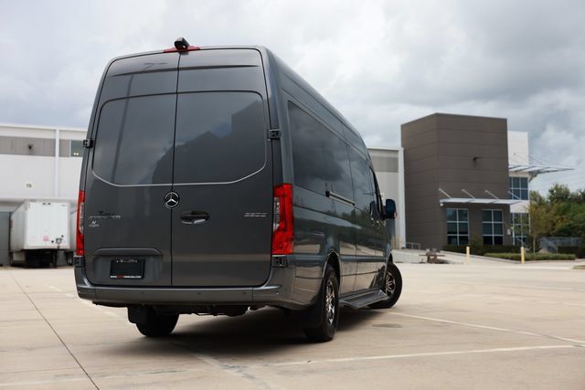 Used 2020 Mercedes-Benz Sprinter 2500 image 58