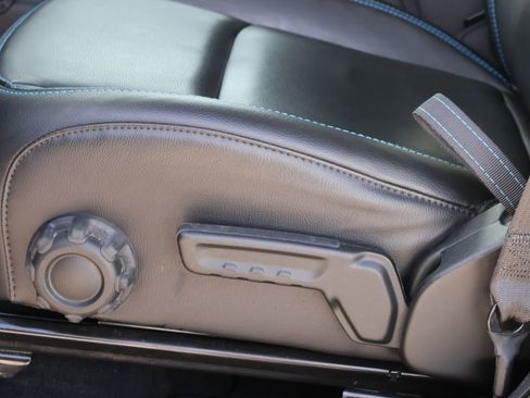 Used 2023 Jeep Wrangler Unlimited Rubicon 4xe w/ Dual Top Group image 23