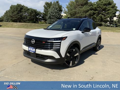 New 2026 Nissan Kicks SR w/ Cold Weather Package image 1