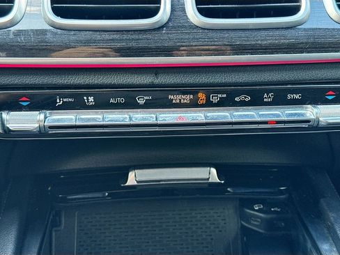 Used 2020 Mercedes-Benz GLE 350 image 17
