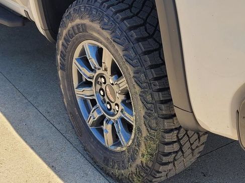 New 2026 GMC Sierra 1500 AT4X AWD/4WD image 7