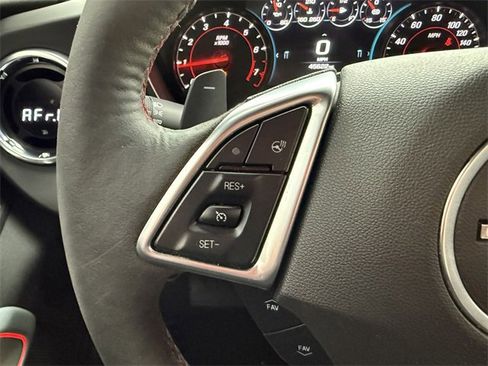 Used 2017 Chevrolet Camaro ZL1 image 18