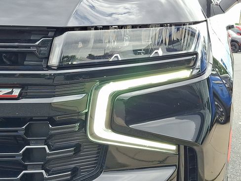 Used 2023 Chevrolet Tahoe Z71 w/ Off-Road Capability Package AWD/4WD image 10