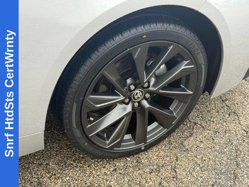 Used 2024 Toyota Corolla XSE FWD image 9