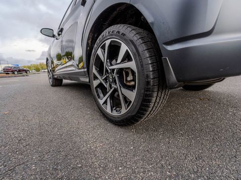 Used 2023 Hyundai Kona Limited image 10