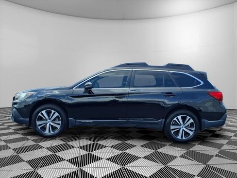 Used 2019 Subaru Outback 2.5i Limited w/ Popular Package #2 AWD/4WD image 23