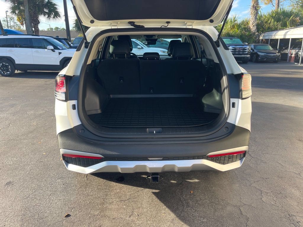 Used 2024 Kia Sportage EX AWD/4WD image 5
