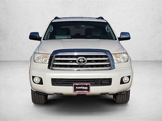 Used 2016 Toyota Sequoia Platinum video 2