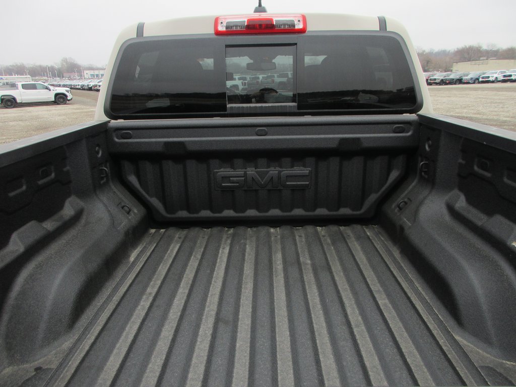 New 2026 GMC Canyon AT4X w/ LPO, Black Badging Package AWD/4WD image 6