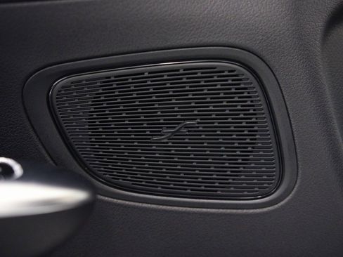 Certified 2025 Mercedes-Benz GLC 300 4MATIC image 24