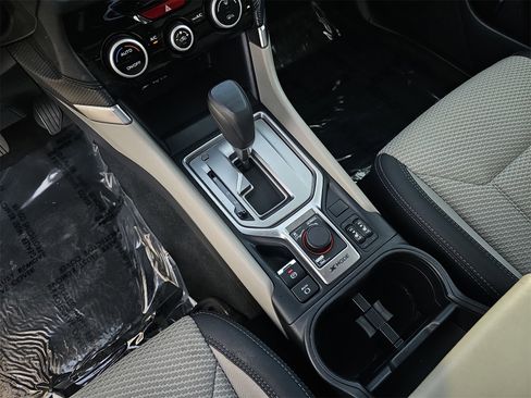 Used 2023 Subaru Forester Premium image 26