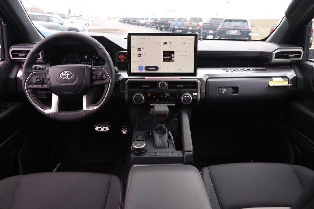Certified 2026 Toyota Tacoma TRD Sport AWD/4WD image 21