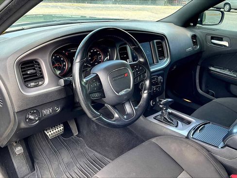 Used 2022 Dodge Charger GT w/ Blacktop Package image 17