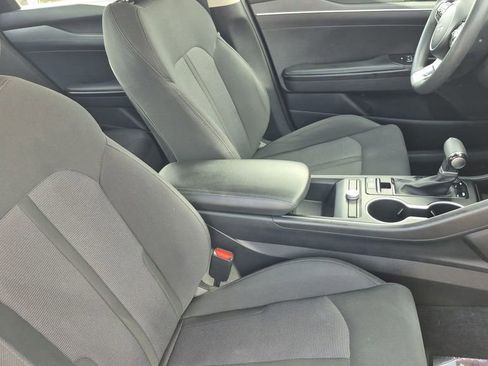 Used 2022 Kia K5 LXS image 17