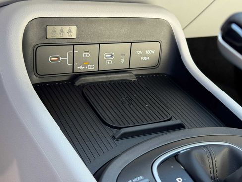 New 2026 Hyundai Kona SEL Sport FWD image 23