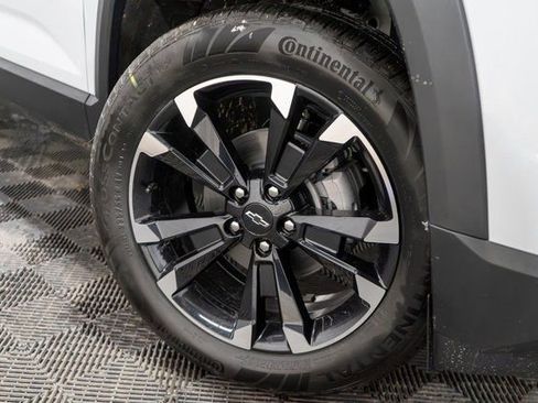 New 2026 Chevrolet Equinox RS w/ Convenience Package III AWD/4WD image 8