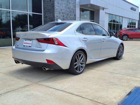 Used 2014 Lexus IS 250 w/ F-Sport Package RWD image 25