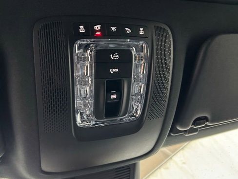 Used 2022 Mercedes-Benz GLE 350 4MATIC image 22