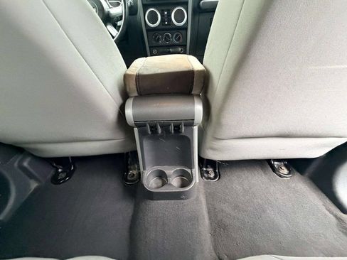Used 2008 Jeep Wrangler Unlimited Sahara w/ Dual Top Group AWD/4WD image 20