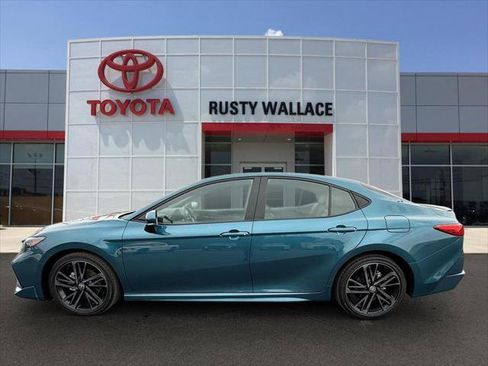 Certified 2025 Toyota Camry XSE image 1