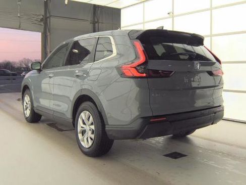 Used 2025 Honda CR-V LX image 8