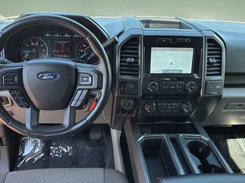 Used 2017 Ford F150 XLT w/ Equipment Group 302A Luxury AWD/4WD image 10
