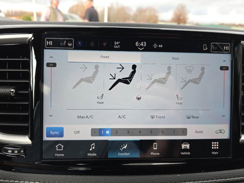 New 2026 Chrysler Pacifica Select w/ S Appearance Package image 26