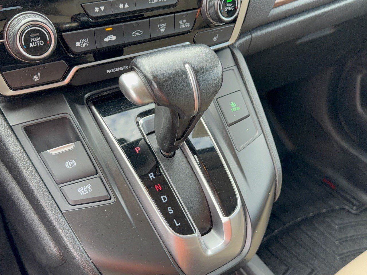 Used 2019 Honda CR-V Touring image 21