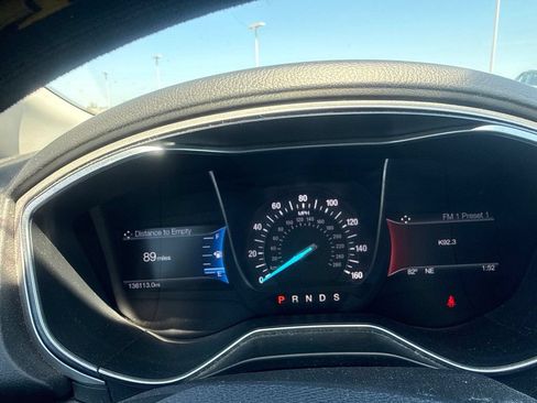 Used 2016 Ford Fusion SE FWD image 17