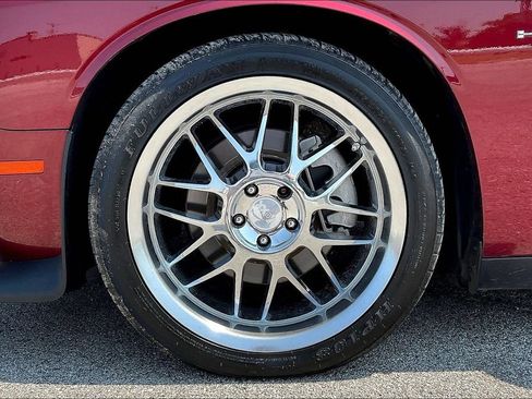 Used 2022 Dodge Challenger R/T w/ Plus Package RWD image 27