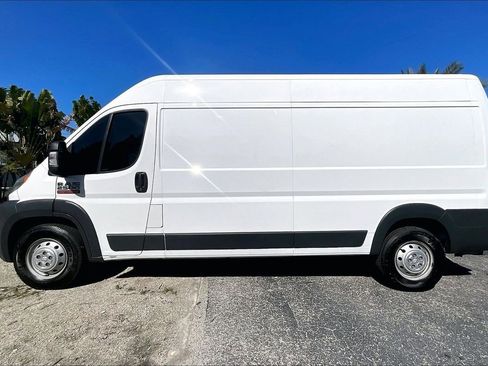 Used 2018 RAM ProMaster 2500 image 17