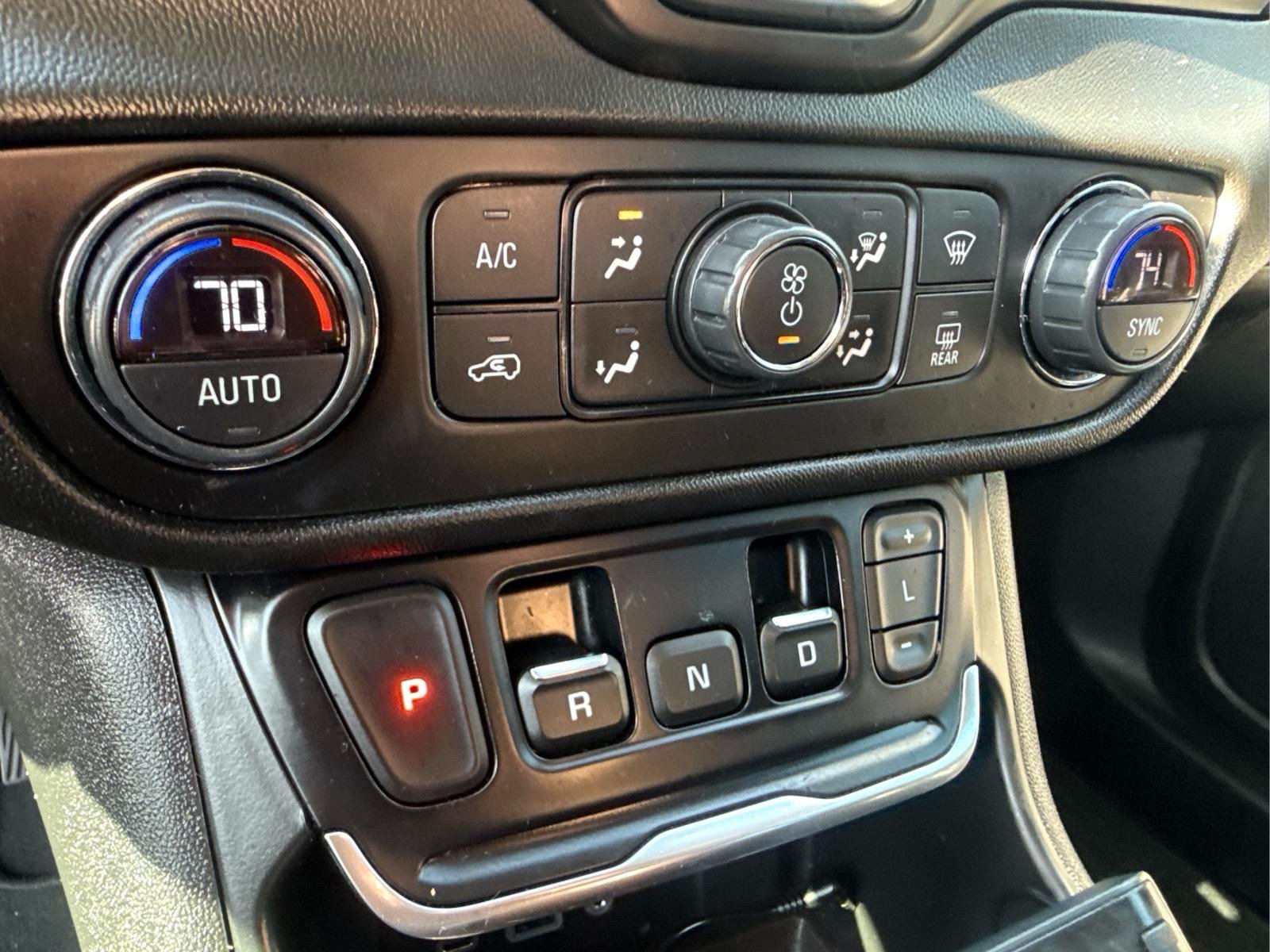 Used 2019 GMC Terrain SLE w/ Driver Convenience Package FWD image 23