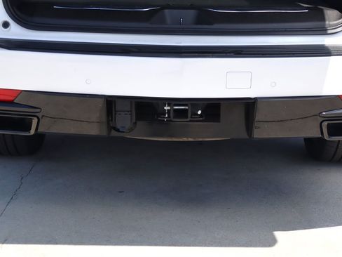 Used 2021 Cadillac Escalade ESV Sport Platinum w/ LPO, ONYX Package AWD/4WD image 15