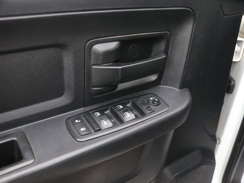 Used 2015 RAM 5500 Tradesman w/ Cold Weather Group image 11