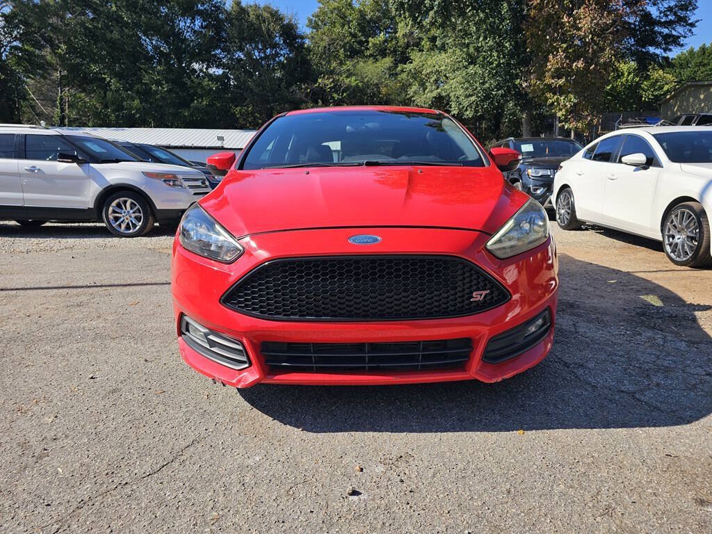 Used 2016 Ford Focus ST FWD image 5