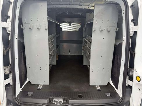 Used 2017 Ford Transit Connect XL image 5