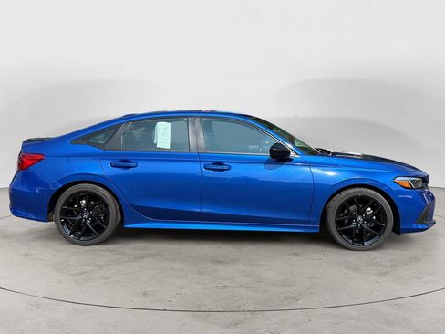 Used 2024 Honda Civic Sport image 4