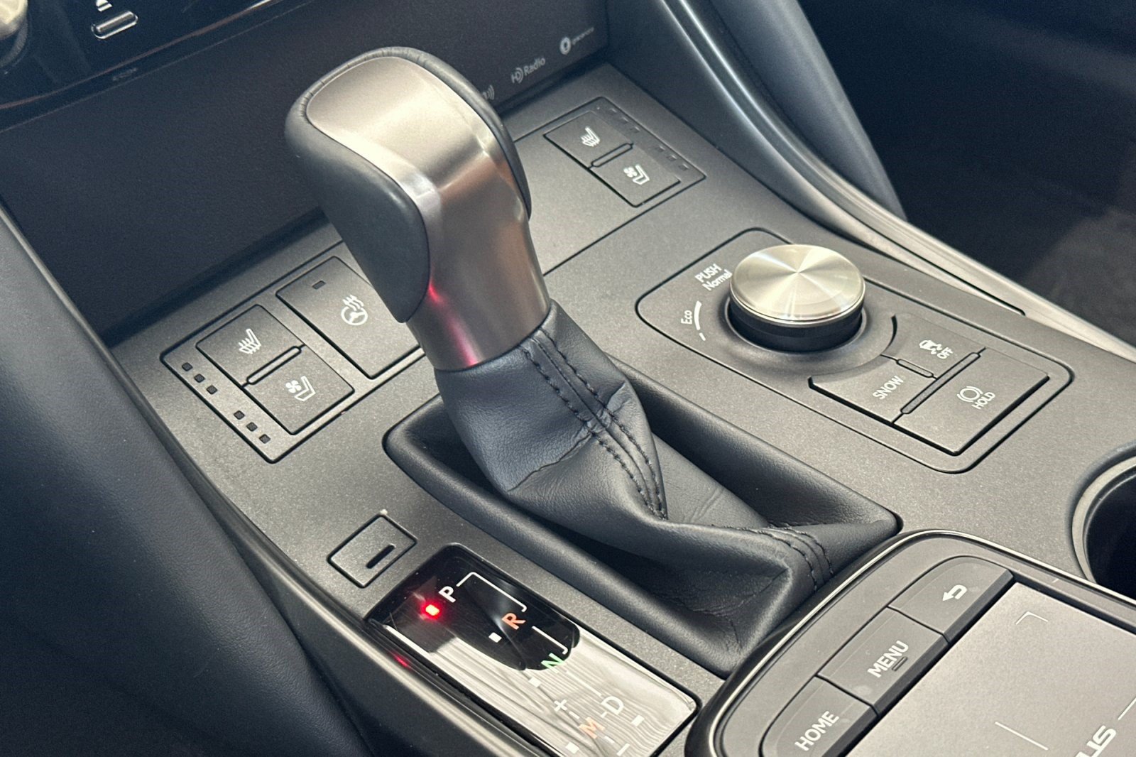 Used 2023 Lexus IS 300 w/ Comfort Package RWD image 26