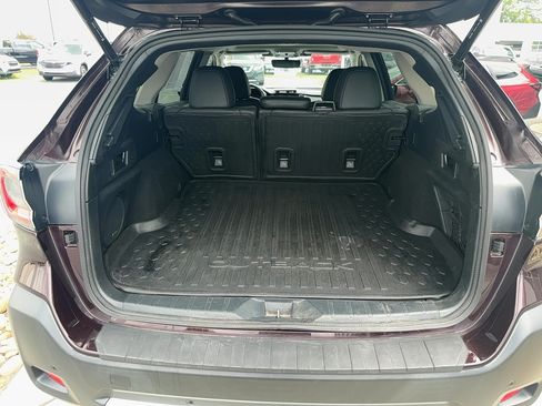 Certified 2023 Subaru Outback Limited AWD/4WD image 8