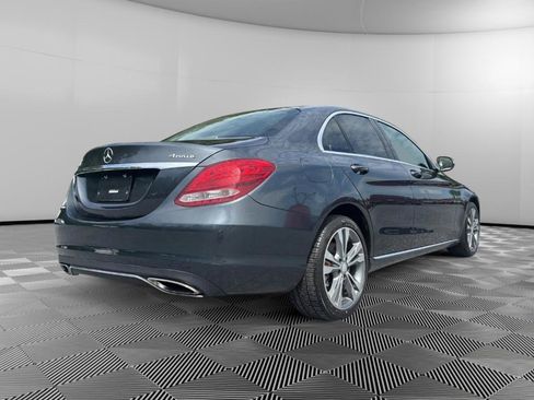 Used 2015 Mercedes-Benz C 300 4MATIC Sedan image 4